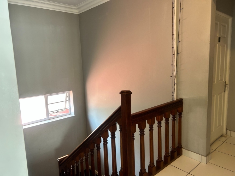 7 Bedroom Property for Sale in Quigney Eastern Cape